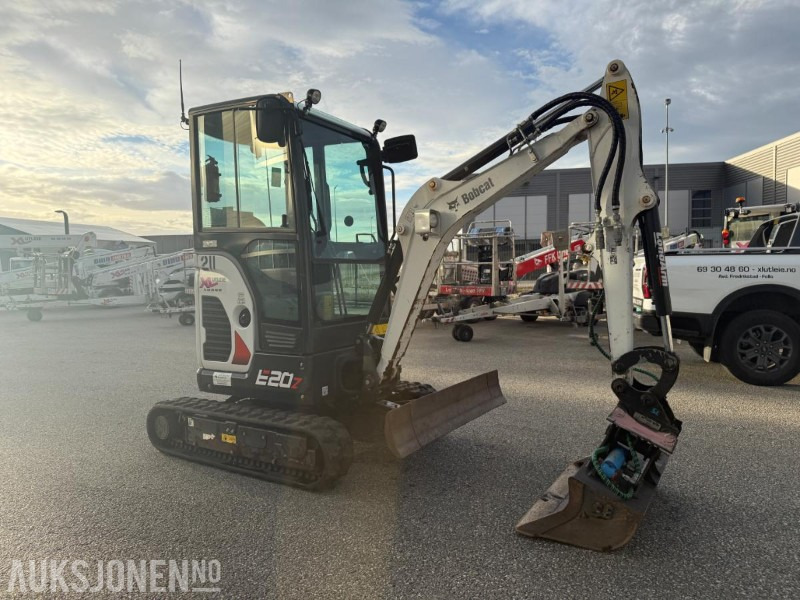 2021 Bobcat E20Z minigraver - servicehistorikk - 2 skuffer. - Mini bager: slika 4 2021 Bobcat E20Z minigraver - servicehistorikk - 2 skuffer. - Mini bager: slika 4