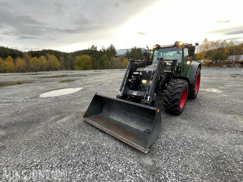 2021 Fendt 211 Vario med Trima frontlaster, hydraulisk toppstag, triangel og skuffe - Traktor: slika 5 2021 Fendt 211 Vario med Trima frontlaster, hydraulisk toppstag, triangel og skuffe - Traktor: slika 5