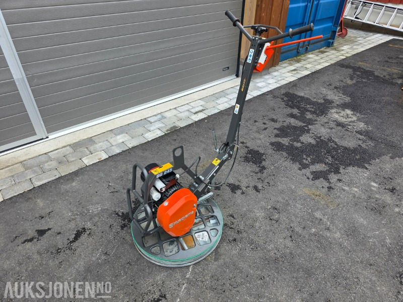 2021 Husqvarna BG245 helikopter/glattemaskin - 220 V - 1,5kW - Valjak: slika 2 2021 Husqvarna BG245 helikopter/glattemaskin - 220 V - 1,5kW - Valjak: slika 2