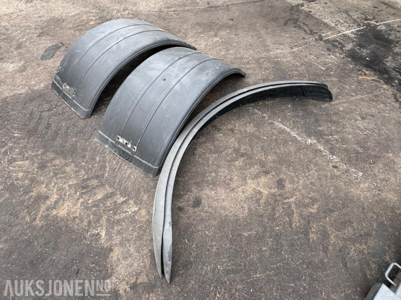 2022 Skjermsett til Fendt 724 gen 6 - Traktor: slika 2 2022 Skjermsett til Fendt 724 gen 6 - Traktor: slika 2