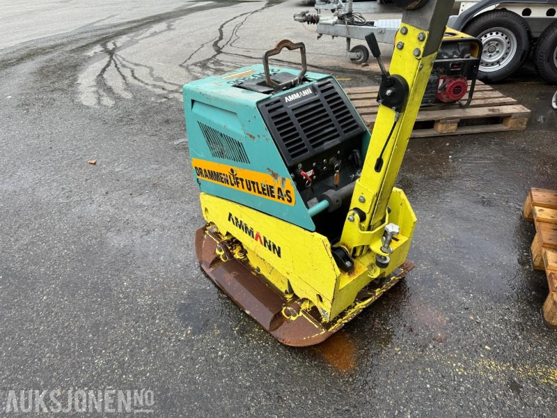 2023 AMMANN APR 5920 vibroplate / 484 kg - Valjak: slika 4 2023 AMMANN APR 5920 vibroplate / 484 kg - Valjak: slika 4