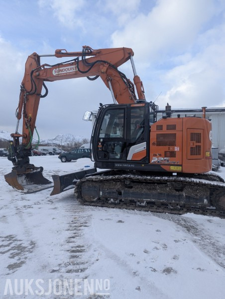 2023 Hitachi ZX225USLC-7 - Montabert CPA, GPS, rototilt, to-delt bom +++ - Bager: slika 1 2023 Hitachi ZX225USLC-7 - Montabert CPA, GPS, rototilt, to-delt bom +++ - Bager: slika 1
