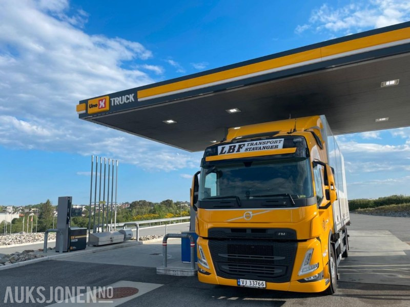 2023 Volvo FM330 SKAPBIL ARKA 18 PALLER SKAP MED FULL SIDEÅPNING - Kamion sa zatvorenim sandukom: slika 2 2023 Volvo FM330 SKAPBIL ARKA 18 PALLER SKAP MED FULL SIDEÅPNING - Kamion sa zatvorenim sandukom: slika 2