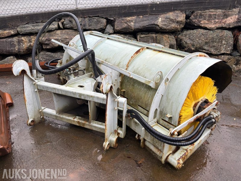 2007 HOLMS SP 2.5. VOLVO HK FESTE. FEIEKOST FOR INDUSTRIELL FEIING - Dodatak za Građevinska mašina: slika 1 2007 HOLMS SP 2.5. VOLVO HK FESTE. FEIEKOST FOR INDUSTRIELL FEIING - Dodatak za Građevinska mašina: slika 1