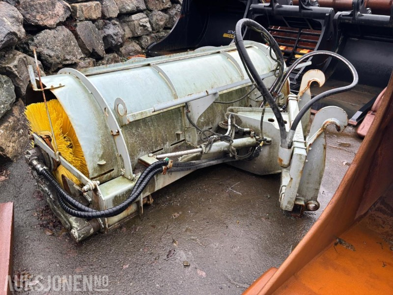 2007 HOLMS SP 2.5. VOLVO HK FESTE. FEIEKOST FOR INDUSTRIELL FEIING - Dodatak za Građevinska mašina: slika 3 2007 HOLMS SP 2.5. VOLVO HK FESTE. FEIEKOST FOR INDUSTRIELL FEIING - Dodatak za Građevinska mašina: slika 3