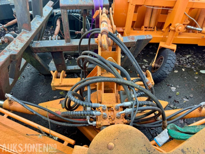 2012 Snježni Plug Snøplog - Dodatak za Građevinska mašina: slika 4 2012 Snježni Plug Snøplog - Dodatak za Građevinska mašina: slika 4