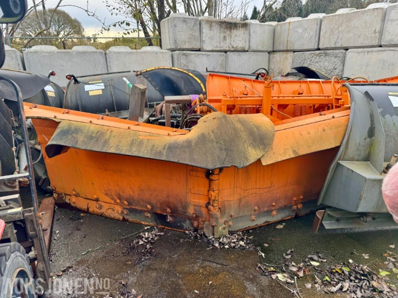 2012 Snježni Plug Snøplog - Dodatak za Građevinska mašina: slika 2 2012 Snježni Plug Snøplog - Dodatak za Građevinska mašina: slika 2