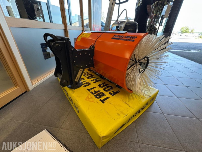 2023 Tuchel-Sweep Bagger KM 520 – feiebørste for gravemaskin, 120 cm, S40-feste - Dodatak za Građevinska mašina: slika 1 2023 Tuchel-Sweep Bagger KM 520 – feiebørste for gravemaskin, 120 cm, S40-feste - Dodatak za Građevinska mašina: slika 1