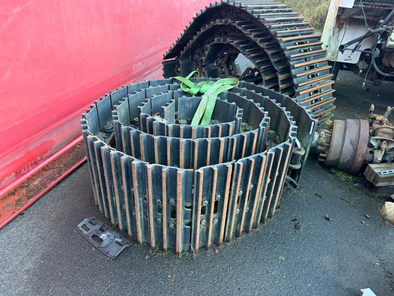 Hitachi ZX300 Belter og Sprockethjul - Dodatak za Građevinska mašina: slika 1 Hitachi ZX300 Belter og Sprockethjul - Dodatak za Građevinska mašina: slika 1