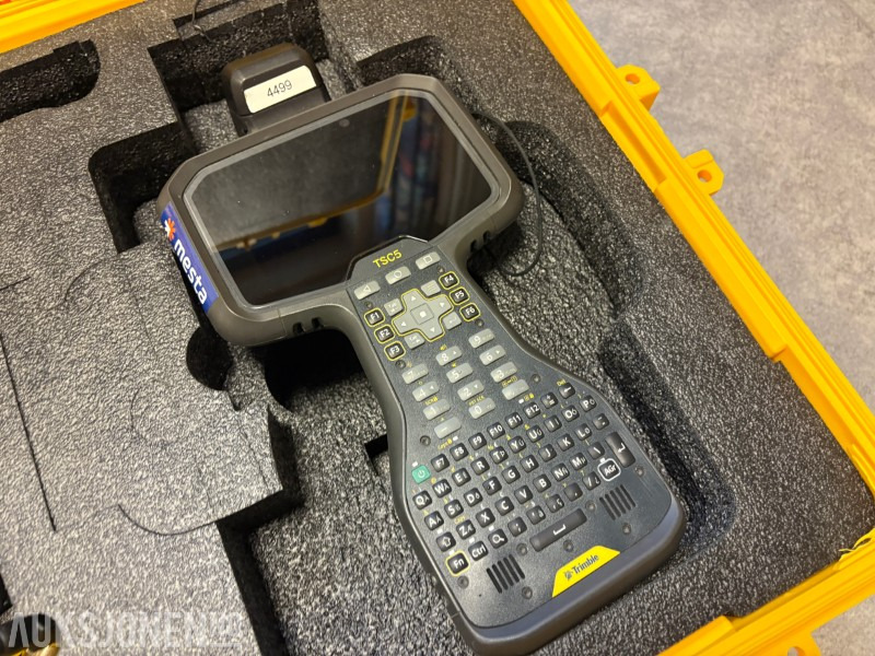 Trimble EM100 GNSS Rover med TSC5 Siteworks feltprogram - Dodatak za Građevinska mašina: slika 3 Trimble EM100 GNSS Rover med TSC5 Siteworks feltprogram - Dodatak za Građevinska mašina: slika 3