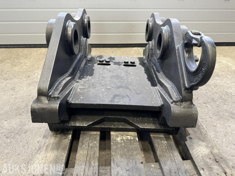 UBRUKT Götene Hydraulisk HK-feste G90 - Dodatak za Građevinska mašina: slika 3 UBRUKT Götene Hydraulisk HK-feste G90 - Dodatak za Građevinska mašina: slika 3