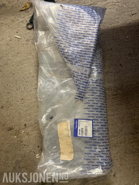 2000 Volvo FH Venstre speilhus - Nytt i orginalembalasje - Kamion: slika 1 2000 Volvo FH Venstre speilhus - Nytt i orginalembalasje - Kamion: slika 1