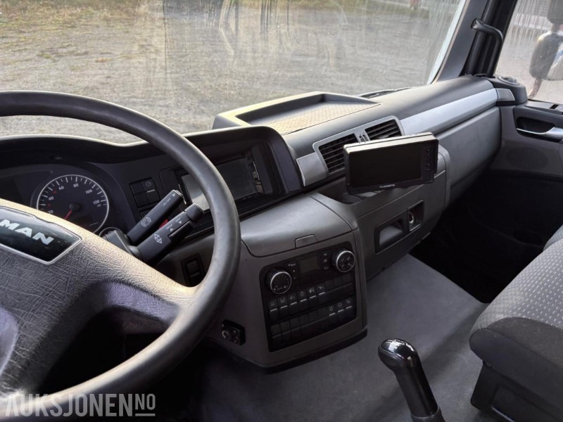 Kamion 2013 MAN TGL 3 seter Euro6 4X2 skap m/varme og innredning: slika 14 Kamion 2013 MAN TGL 3 seter Euro6 4X2 skap m/varme og innredning: slika 14