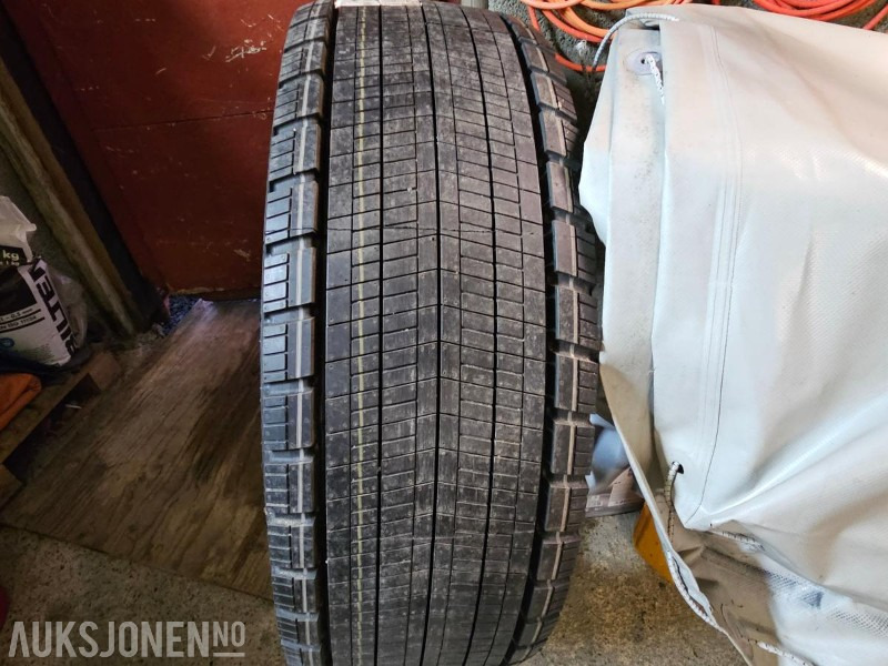 2024 Nytt/ubrukt- Continental Conti EcoPlus HD3+ 295/55R22.5 - Accuride stål felg Maweco reservehjulholder - Kamion: slika 5 2024 Nytt/ubrukt- Continental Conti EcoPlus HD3+ 295/55R22.5 - Accuride stål felg Maweco reservehjulholder - Kamion: slika 5