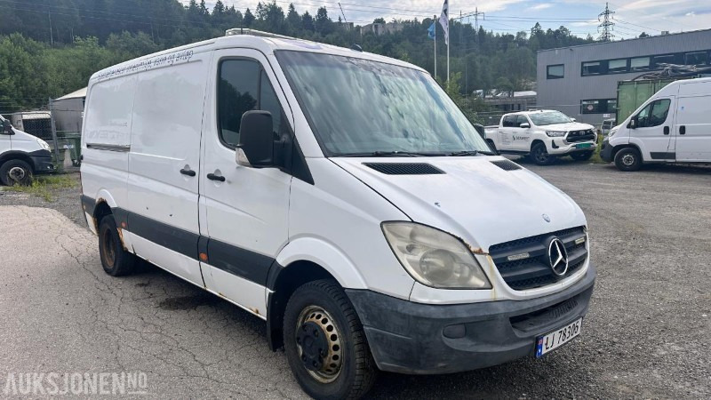 2007 Mercedes-Benz Sprinter 518 CDI | Spylebil | 184 hk | Komplett rigg med tank og slangetromler - Korisno/ Posebno vozilo: slika 3 2007 Mercedes-Benz Sprinter 518 CDI | Spylebil | 184 hk | Komplett rigg med tank og slangetromler - Korisno/ Posebno vozilo: slika 3