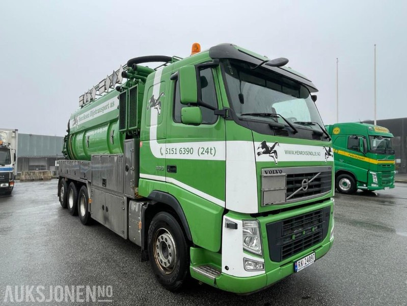2010 VOLVO FH500 8X4 INTERCONSULT SS2343 BST3-17CR ADR SLAMSUGER MED HØYTRYKKSPYLER - 203576 KM. - Korisno/ Posebno vozilo: slika 2 2010 VOLVO FH500 8X4 INTERCONSULT SS2343 BST3-17CR ADR SLAMSUGER MED HØYTRYKKSPYLER - 203576 KM. - Korisno/ Posebno vozilo: slika 2