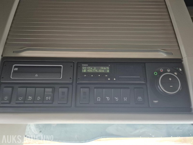 Korisno/ Posebno vozilo 2017 Volvo FH 16 / 750, 8x4+2 Tungtrekker med 2019 Vang 3+1 akslet brønnhenger: slika 40 Korisno/ Posebno vozilo 2017 Volvo FH 16 / 750, 8x4+2 Tungtrekker med 2019 Vang 3+1 akslet brønnhenger: slika 40