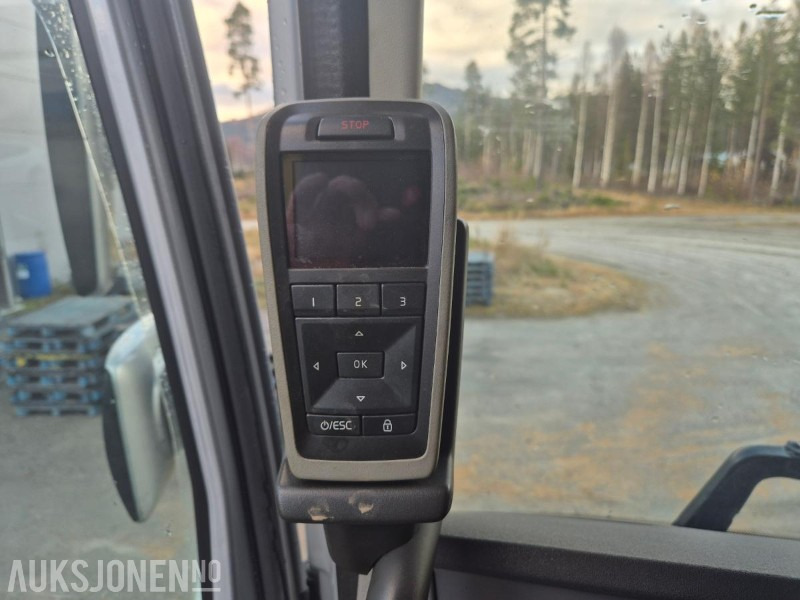 Korisno/ Posebno vozilo 2017 Volvo FH 16 / 750, 8x4+2 Tungtrekker med 2019 Vang 3+1 akslet brønnhenger: slika 21 Korisno/ Posebno vozilo 2017 Volvo FH 16 / 750, 8x4+2 Tungtrekker med 2019 Vang 3+1 akslet brønnhenger: slika 21