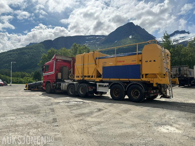 Scania G490 6X2 Euro6 4WD trekkvogn m/kombispreder - GMI V-plog - Klar for brøytesesongen - Korisno/ Posebno vozilo: slika 3 Scania G490 6X2 Euro6 4WD trekkvogn m/kombispreder - GMI V-plog - Klar for brøytesesongen - Korisno/ Posebno vozilo: slika 3