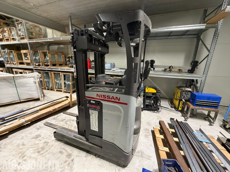 2013 Nissan UND140 Skyvemasttruck - 4,8m med batterilader - Oprema za rukovanje materijalima: slika 5 2013 Nissan UND140 Skyvemasttruck - 4,8m med batterilader - Oprema za rukovanje materijalima: slika 5