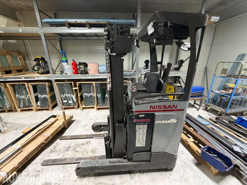 2013 Nissan UND140 Skyvemasttruck - 4,8m med batterilader - Oprema za rukovanje materijalima: slika 4 2013 Nissan UND140 Skyvemasttruck - 4,8m med batterilader - Oprema za rukovanje materijalima: slika 4