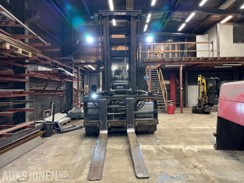 Kalmar DCG100-12 – 10 tonns gaffeltruck – 2012 – 11 849 timer - Oprema za rukovanje materijalima: slika 2 Kalmar DCG100-12 – 10 tonns gaffeltruck – 2012 – 11 849 timer - Oprema za rukovanje materijalima: slika 2