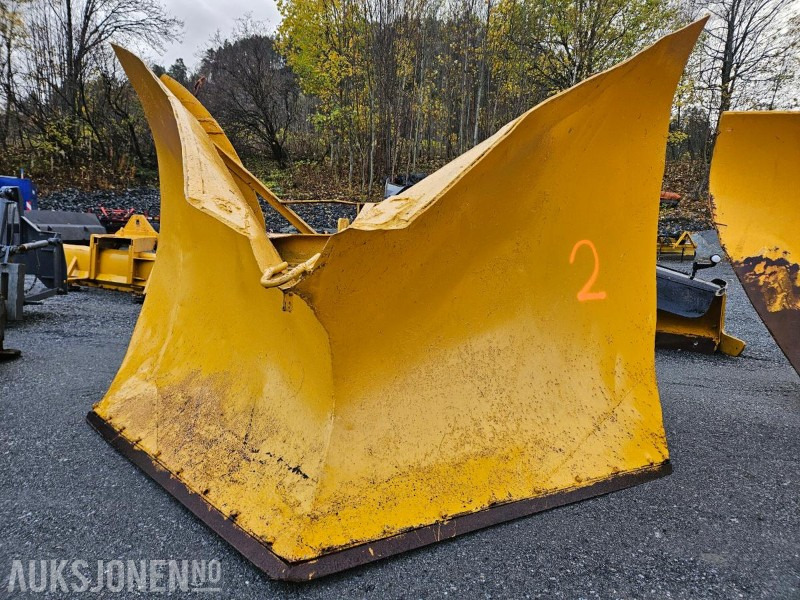 Poljoprivredna mašina Eldre Spissplog / Snøplog: slika 1