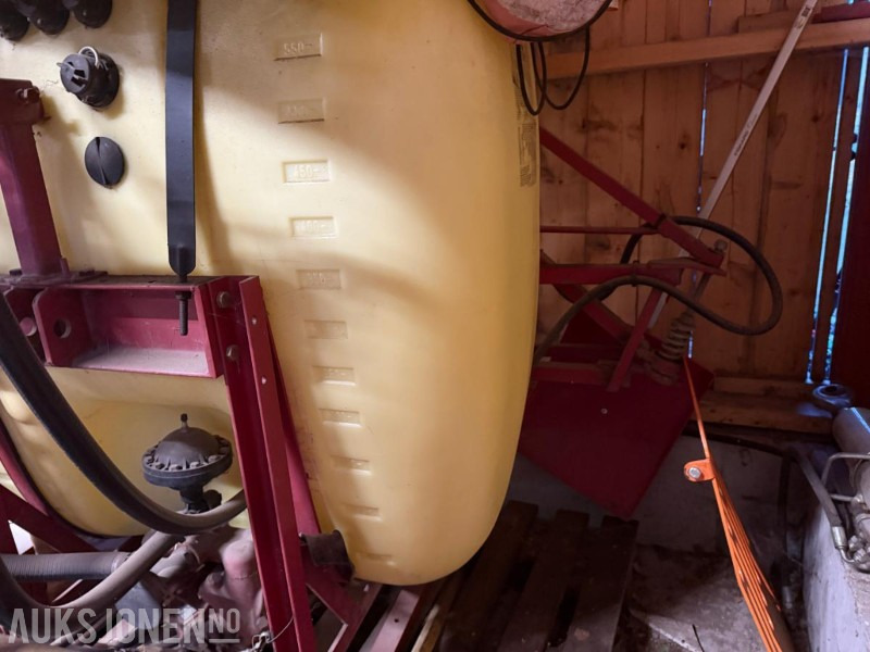 Hardi Åkersprøyte 600liter m/8meters bom - Poljoprivredna mašina: slika 3 Hardi Åkersprøyte 600liter m/8meters bom - Poljoprivredna mašina: slika 3