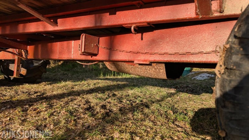 Ingen minstepris - 1997 Orkel 4 tonn 3-veis tipphenger Traktor Registrert - Poljoprivredna mašina: slika 5 Ingen minstepris - 1997 Orkel 4 tonn 3-veis tipphenger Traktor Registrert - Poljoprivredna mašina: slika 5