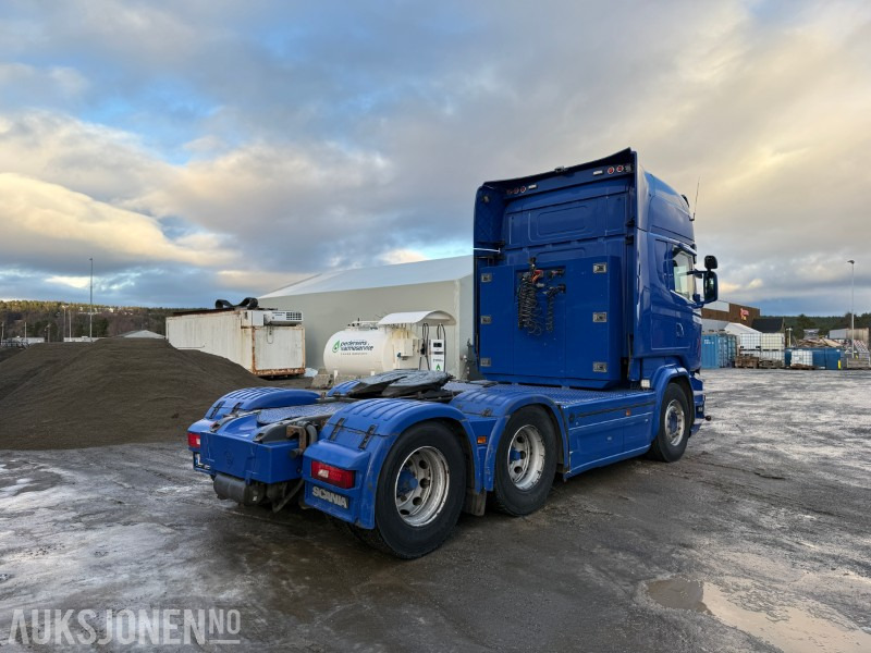 2015 Scania R730 Euro6T 6x4 Påkostet - Brøyterigget - Tipphydraulikk - Sprederhydraulikk - 675 643km - Tegljač: slika 5 2015 Scania R730 Euro6T 6x4 Påkostet - Brøyterigget - Tipphydraulikk - Sprederhydraulikk - 675 643km - Tegljač: slika 5