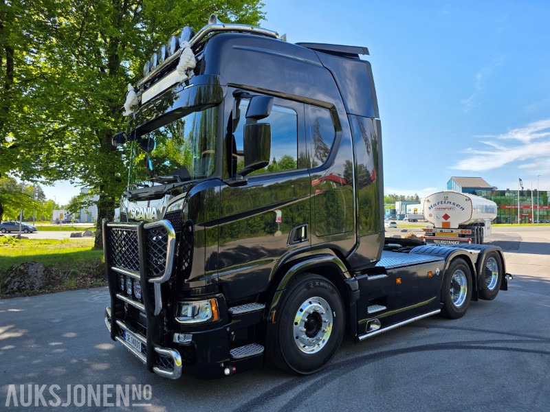 2024 Scania R770 A6x4NB TOPPMODELL M/HYDRAULIKK LAV KM, 34800 km - Tegljač: slika 1 2024 Scania R770 A6x4NB TOPPMODELL M/HYDRAULIKK LAV KM, 34800 km - Tegljač: slika 1