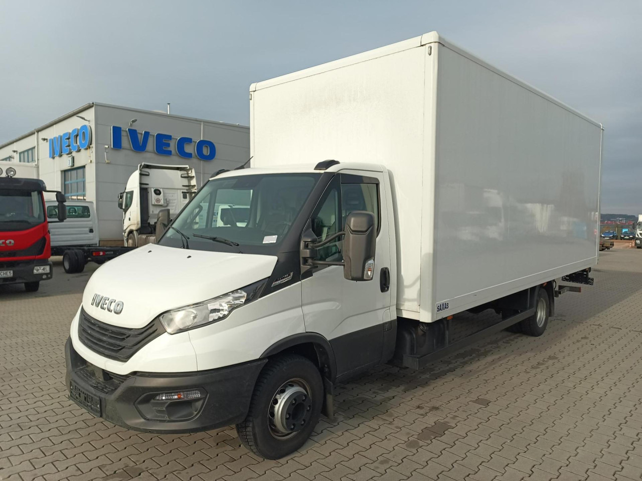 IVECO Daily 70C18A8 - Dostavno vozilo sa zatvorenim sandukom: slika 1 IVECO Daily 70C18A8 - Dostavno vozilo sa zatvorenim sandukom: slika 1