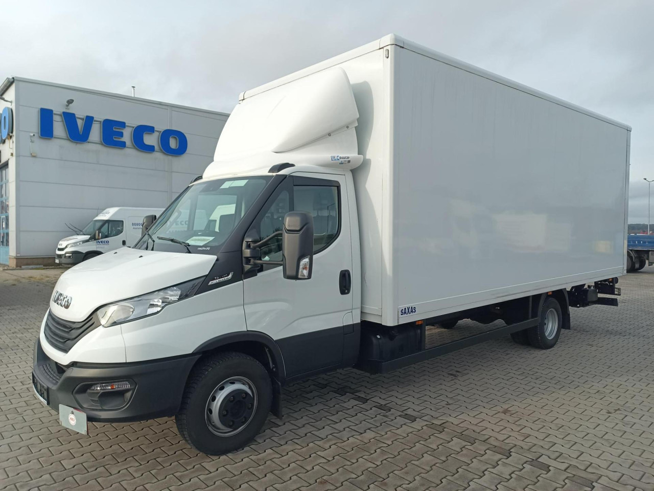 IVECO Daily 70C18A8 - Dostavno vozilo sa zatvorenim sandukom: slika 1 IVECO Daily 70C18A8 - Dostavno vozilo sa zatvorenim sandukom: slika 1