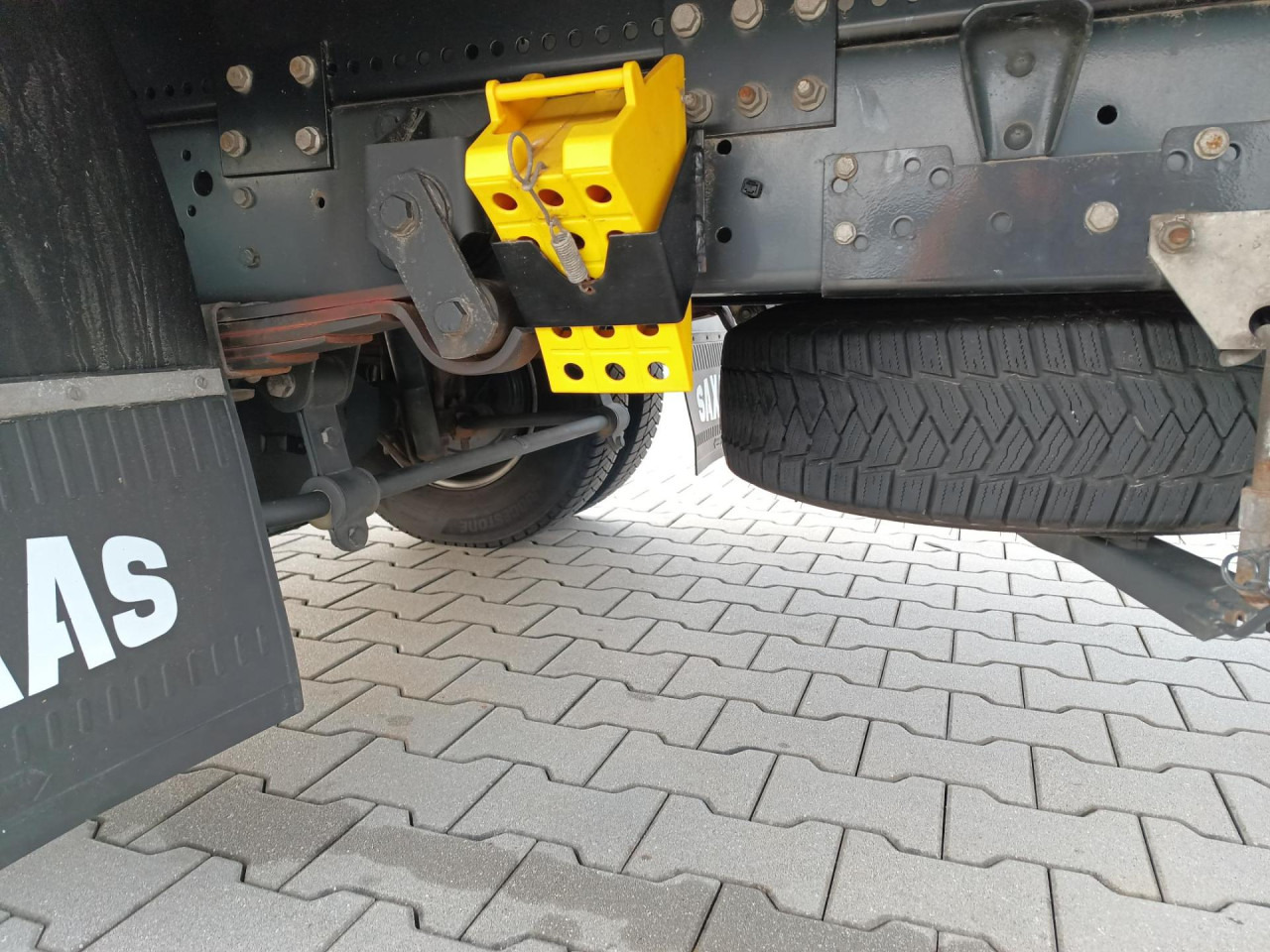 IVECO Daily 70C18A8 - Dostavno vozilo sa zatvorenim sandukom: slika 4 IVECO Daily 70C18A8 - Dostavno vozilo sa zatvorenim sandukom: slika 4