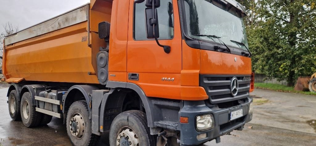 Mercedes-Benz Actros 4144 - Istovarivač: slika 3 Mercedes-Benz Actros 4144 - Istovarivač: slika 3