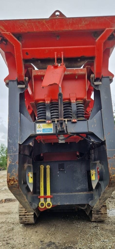 Sandvik QJ 241 - Mobilna drobilica: slika 4 Sandvik QJ 241 - Mobilna drobilica: slika 4