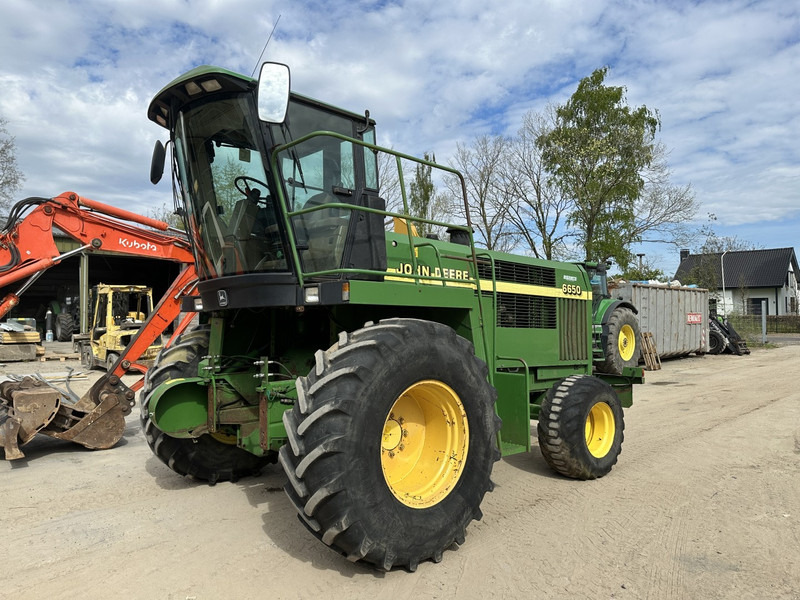 John Deere 6650 FOR PARTS - Kombajn za stočnu hranu: slika 1 John Deere 6650 FOR PARTS - Kombajn za stočnu hranu: slika 1