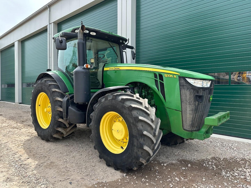 John Deere 8335R AutoPower - Traktor: slika 2 John Deere 8335R AutoPower - Traktor: slika 2