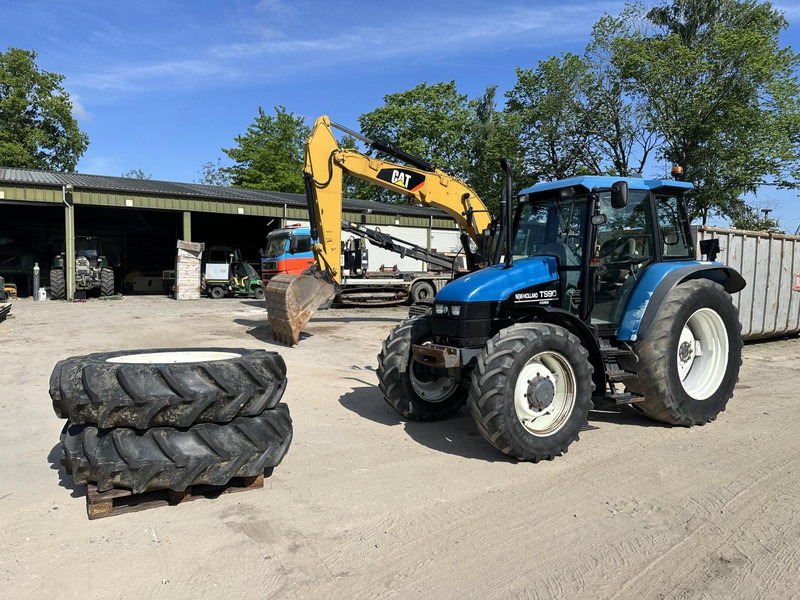 New Holland TS 90 - Traktor: slika 1 New Holland TS 90 - Traktor: slika 1