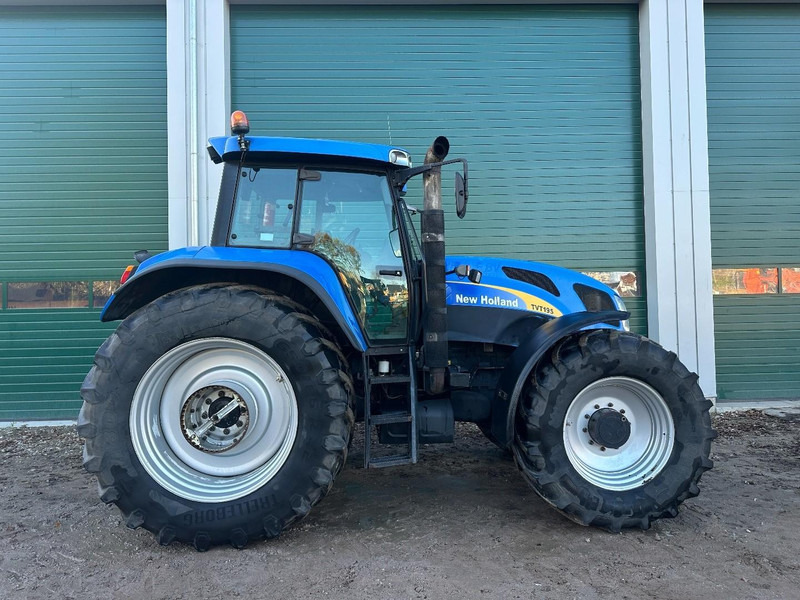 New Holland TVT 195 Dutch registration - Traktor: slika 4 New Holland TVT 195 Dutch registration - Traktor: slika 4