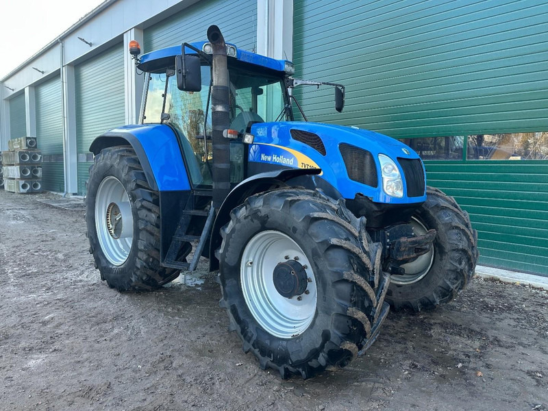 New Holland TVT 195 Dutch registration - Traktor: slika 2 New Holland TVT 195 Dutch registration - Traktor: slika 2