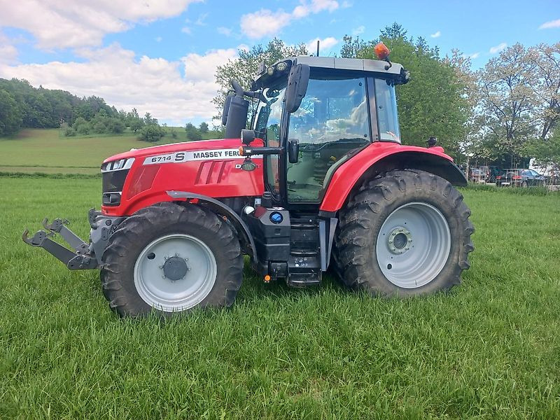 Lizing  Massey Ferguson MF 6714 S Dyna-VT Massey Ferguson MF 6714 S Dyna-VT: slika 6