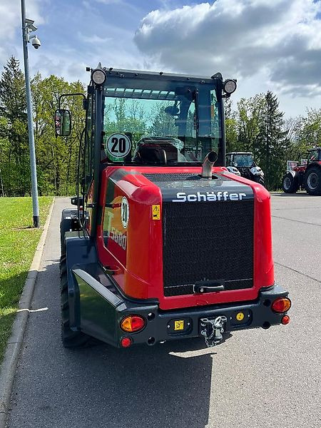 Schäffer 5680 T-3 - Teleskopski utovarivač na točkovima: slika 3 Schäffer 5680 T-3 - Teleskopski utovarivač na točkovima: slika 3