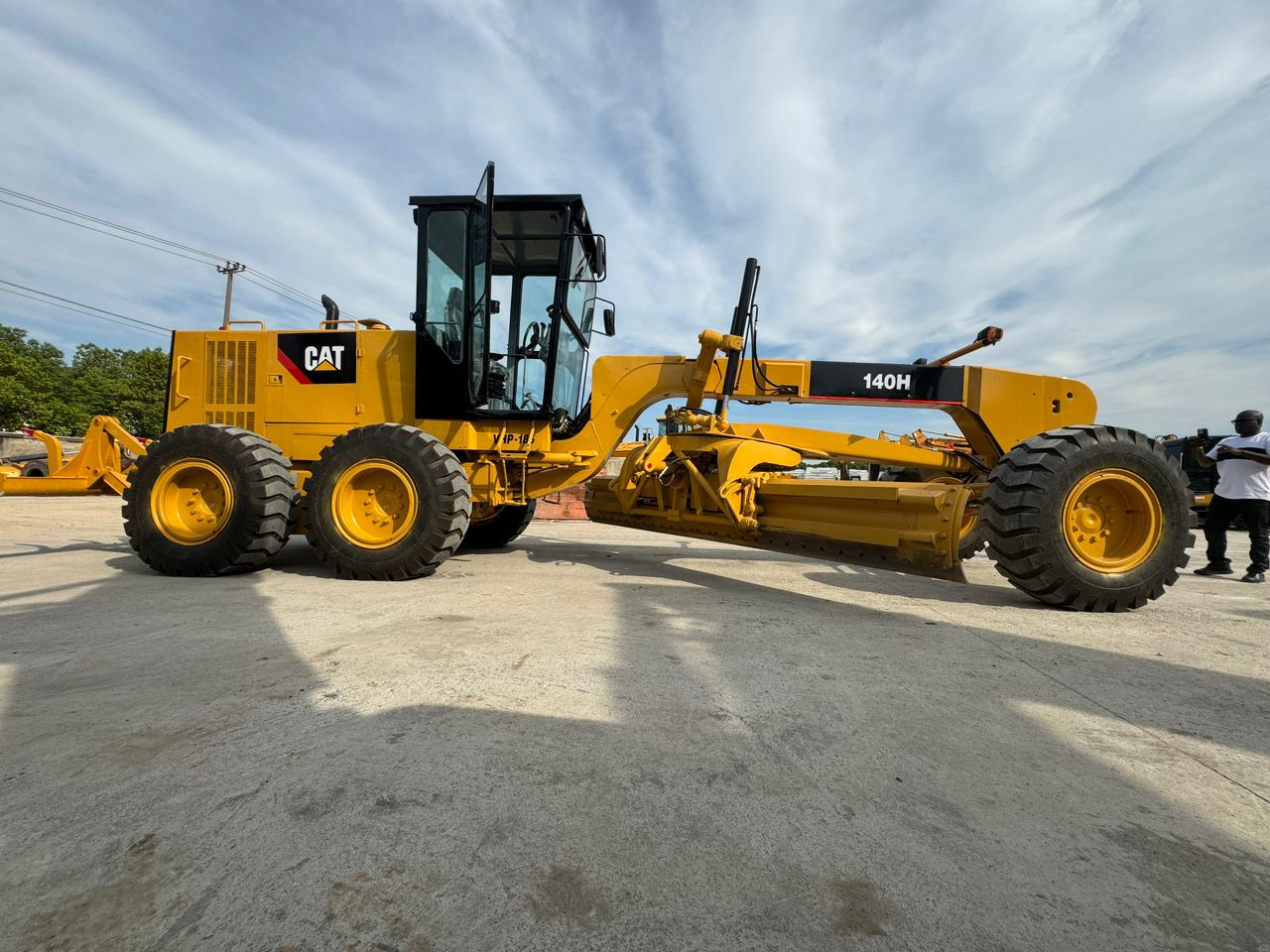 Caterpillar CAT 140H 140K Grader Secondhand High Quality Used Motor Grader for Sale - Grejder: slika 4 Caterpillar CAT 140H 140K Grader Secondhand High Quality Used Motor Grader for Sale - Grejder: slika 4