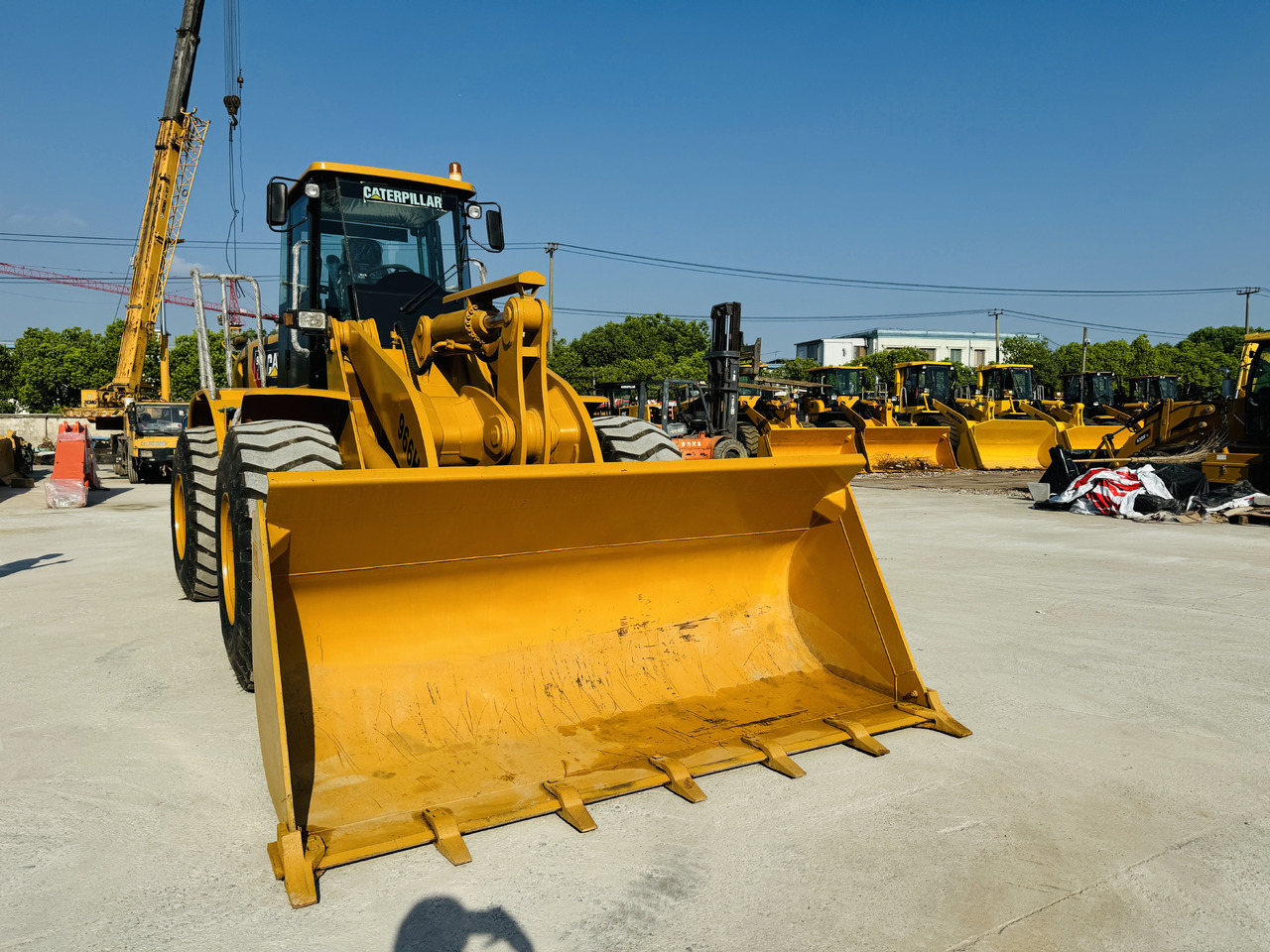 Caterpillar CAT 966 966H 966F 966G 6 Ton Used Wheel Loader and Similar Front Loaders Are Ready to Work - Utovarivač točkaš: slika 2 Caterpillar CAT 966 966H 966F 966G 6 Ton Used Wheel Loader and Similar Front Loaders Are Ready to Work - Utovarivač točkaš: slika 2