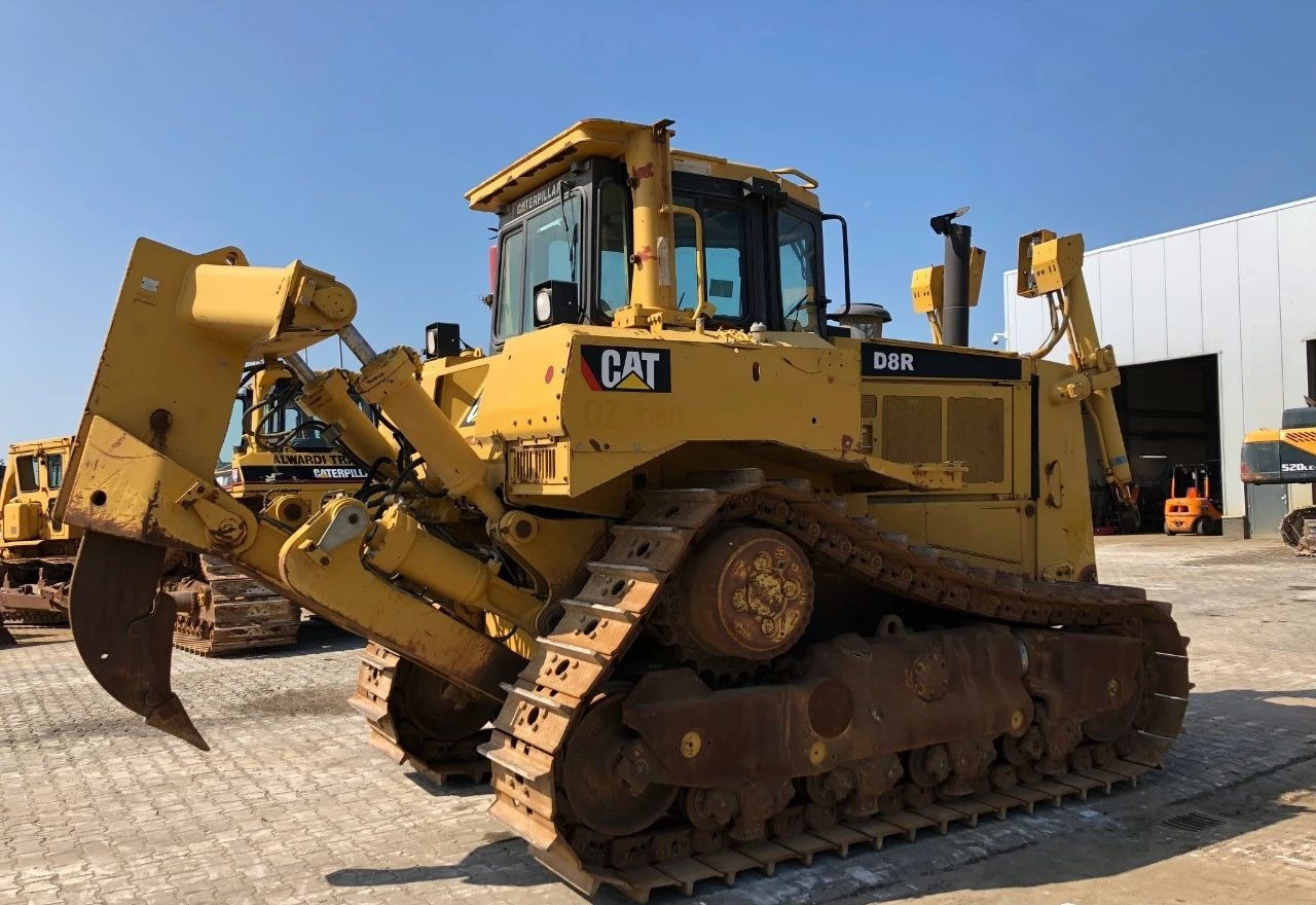 Caterpillar CAT D8R D8T D9R D10R D6G D6H D6R D7H D7E D7R Used Bulldozer Secondhand Bulldozers in High Quality - Buldožer: slika 4 Caterpillar CAT D8R D8T D9R D10R D6G D6H D6R D7H D7E D7R Used Bulldozer Secondhand Bulldozers in High Quality - Buldožer: slika 4