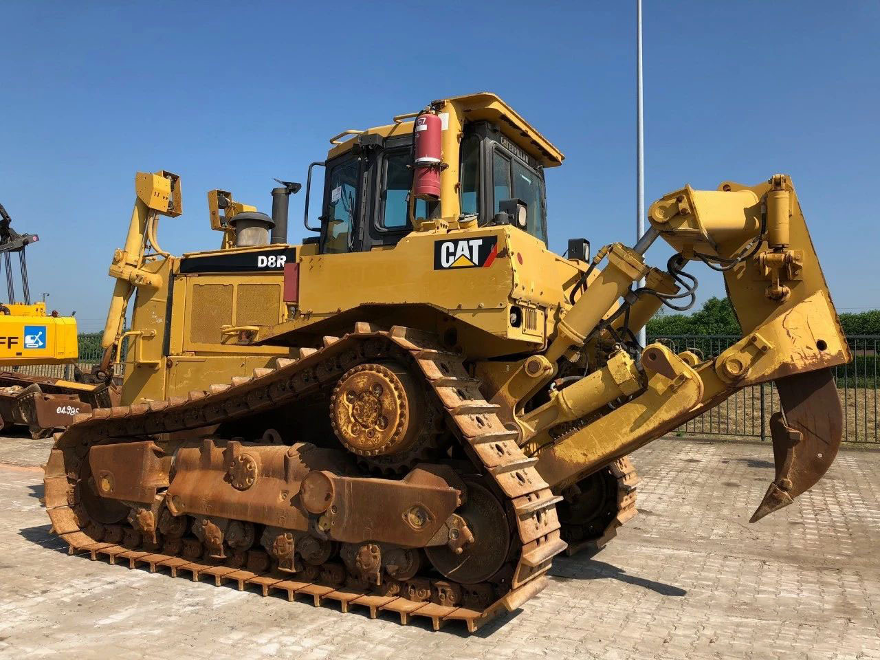 Caterpillar CAT D8R Used Bulldozer D8T D9R D10R D6G D6R D6H D7G D7R D7E D4C Secondhand Dozer for Sale - Buldožer: slika 2 Caterpillar CAT D8R Used Bulldozer D8T D9R D10R D6G D6R D6H D7G D7R D7E D4C Secondhand Dozer for Sale - Buldožer: slika 2