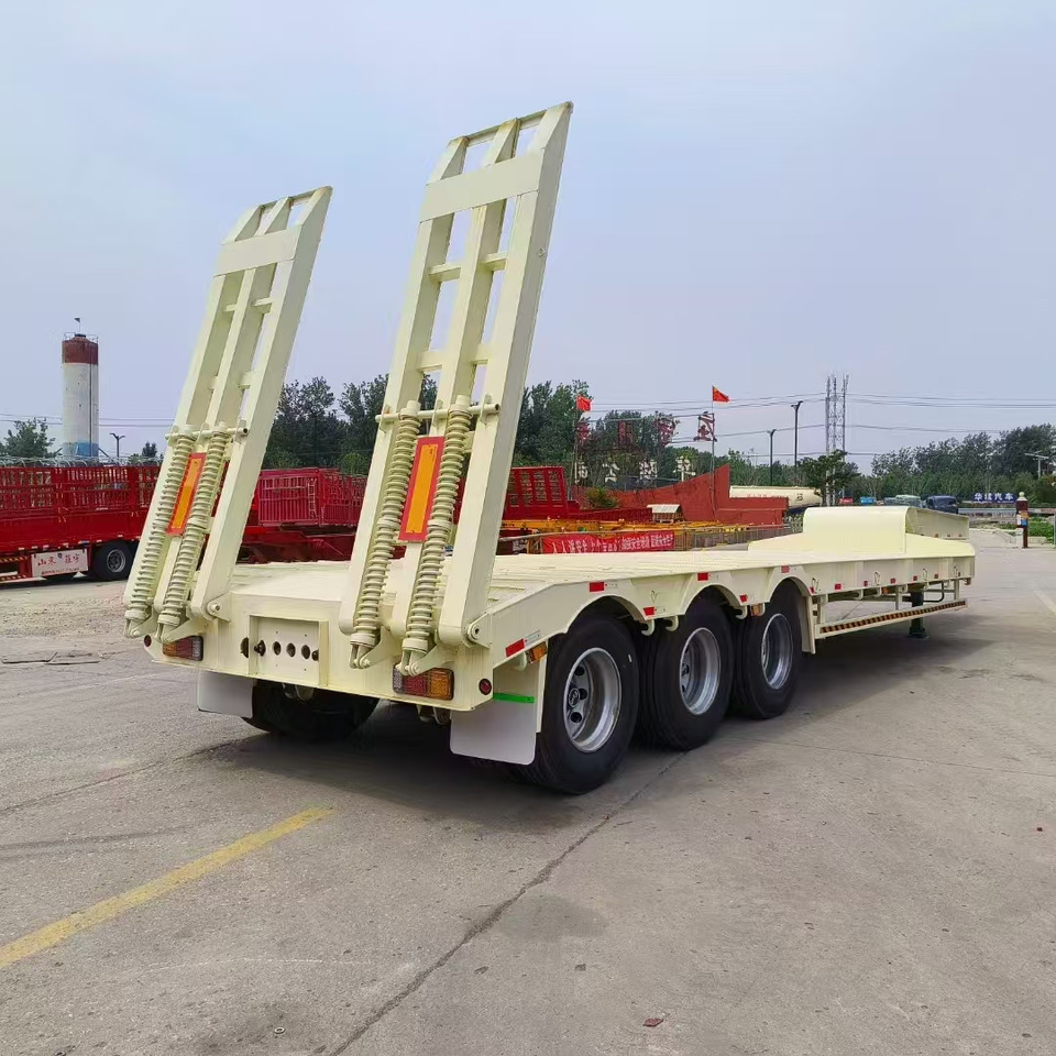 ZHICHENG Semi Flat Bed Low Bed in New or Used with 3 Axles 4 Axles - Niska poluprikolica za prevoz: slika 3 ZHICHENG Semi Flat Bed Low Bed in New or Used with 3 Axles 4 Axles - Niska poluprikolica za prevoz: slika 3