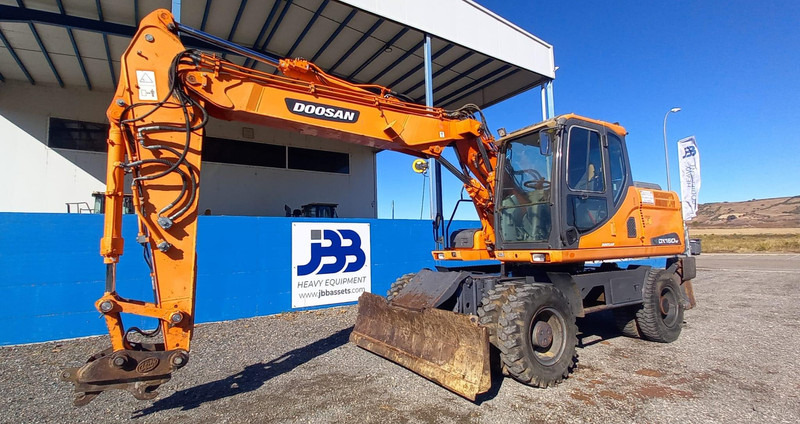 Doosan DX140W-3 - Bager točkaš: slika 5 Doosan DX140W-3 - Bager točkaš: slika 5