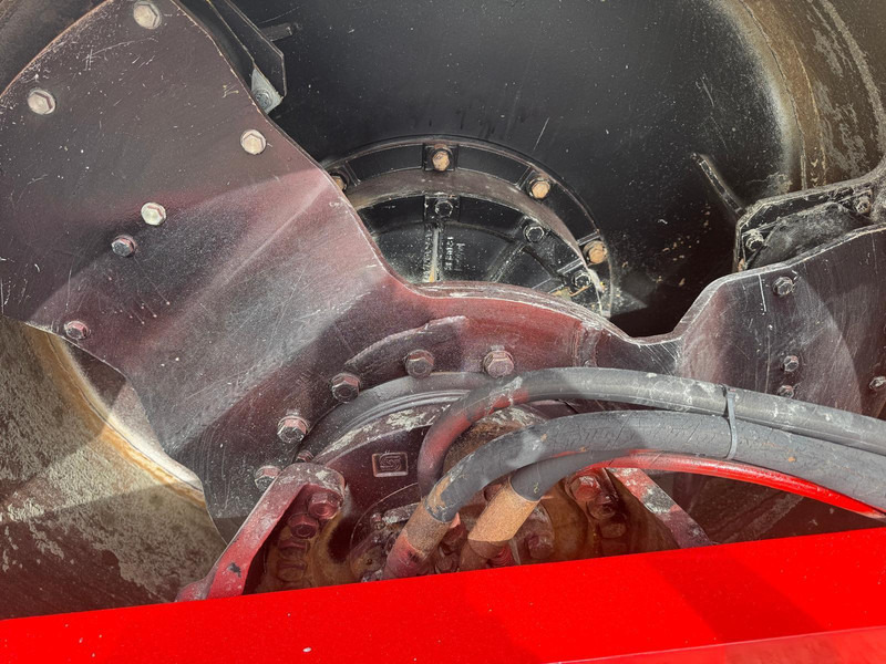 Dynapac CA250D - Valjak: slika 4 Dynapac CA250D - Valjak: slika 4